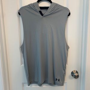 Under Armour men’s sleeveless lightweight hoodie